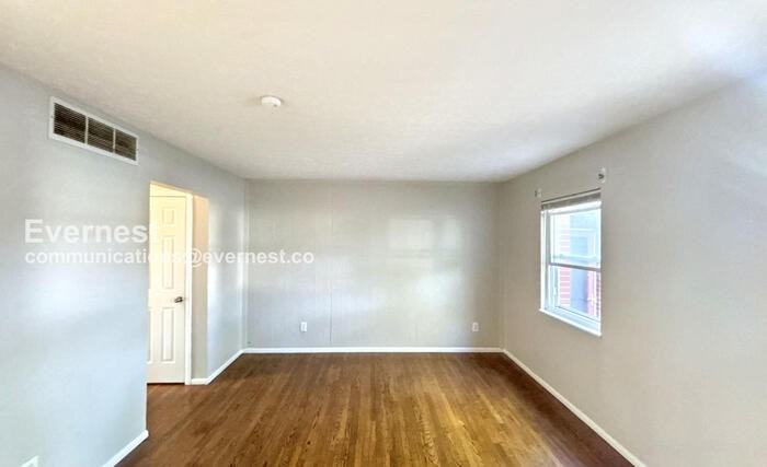 2143 Wadsworth Drive - Photo 6 of 26