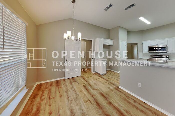 525 Reagan Dillan Drive - Photo 7 of 20