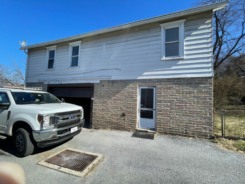 2438 S 5th St - Photo 2 of 20