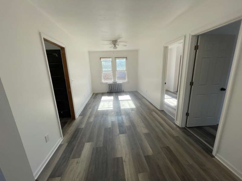 2438 S 5th St - Photo 3 of 20