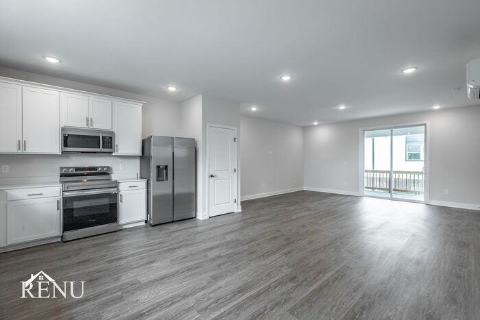 5657 Sofias Cir - Photo 3 of 23