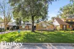 13322 Oak Leaf Ln - Photo 1 of 1