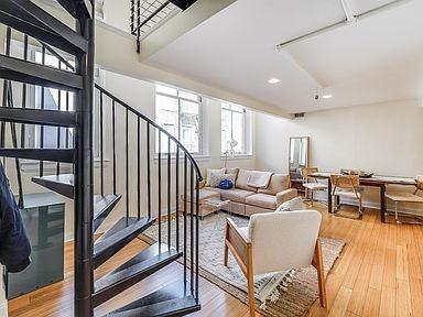 60 Erie St #305 - Photo 5 of 31