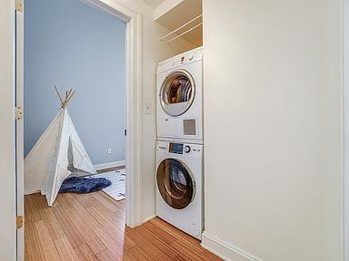 60 Erie St #305 - Photo 7 of 31