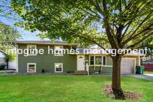 featured image of 121 Oakwood Rd