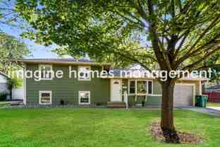 121 Oakwood Rd - Photo 1 of 1