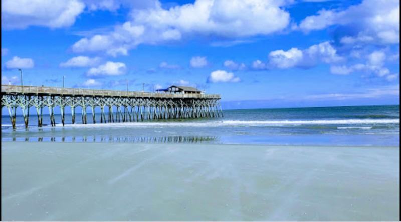 627 N Waccamaw Dr - Photo 3 of 10