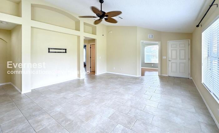 2926 Walnut Grove Ct - Photo 3 of 32