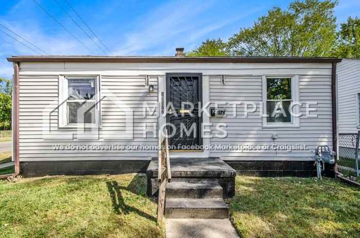 19512 Prevost Avenue - Photo 2 of 29