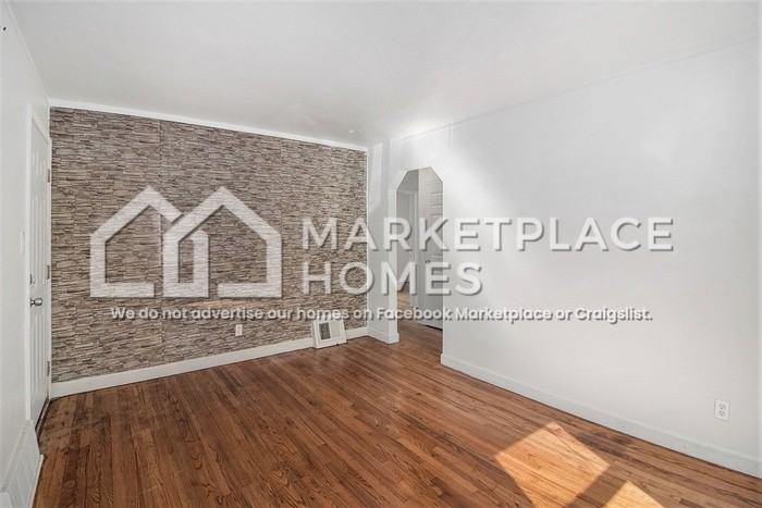 8290 Stout St - Photo 7 of 24