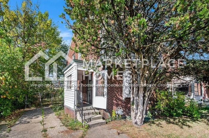 2932 Kendall St #1 - Photo 2 of 17