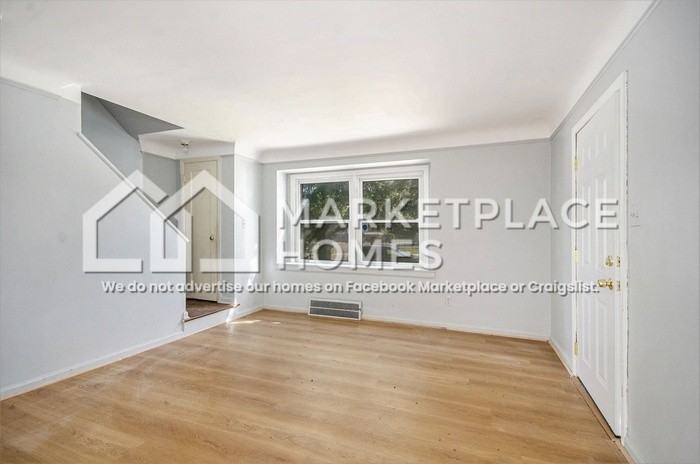 2932 Kendall St #1 - Photo 5 of 17