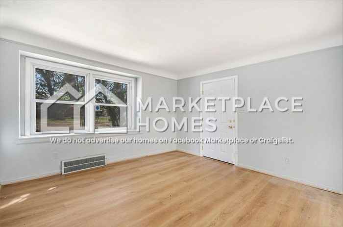 2932 Kendall St #1 - Photo 6 of 17