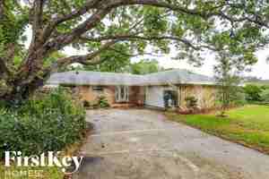 featured image of 401 Broadview Ave