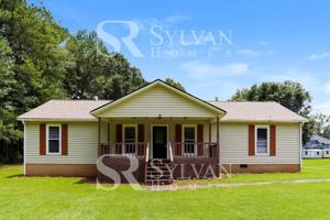 featured image of 202 Hunters Ln