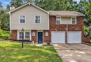 3017 Nw Castle Dr - Photo 1 of 1