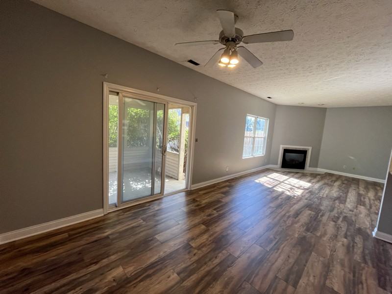 2007 Halyard Ln #2007 - Photo 2 of 15