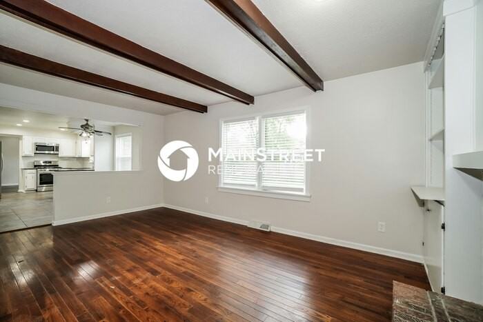 1881 Faymeadow Ave - Photo 2 of 20