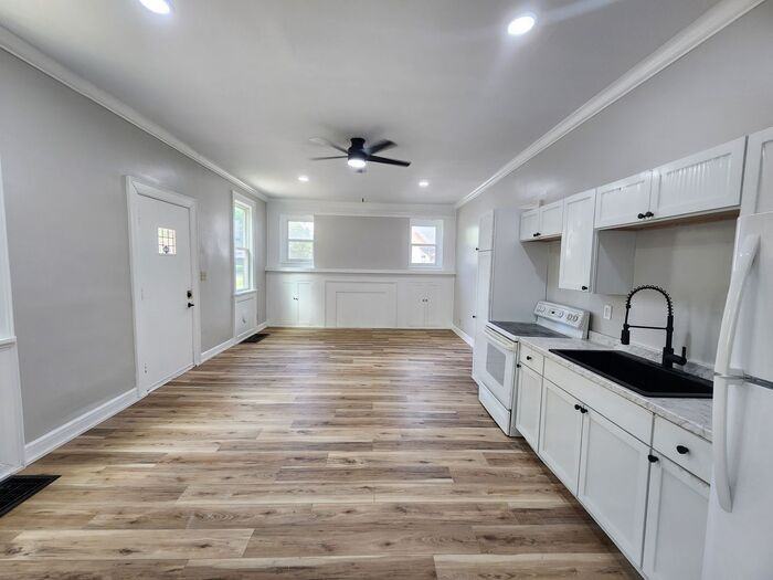 1000 S 8th St #1000 - Photo 2 of 17