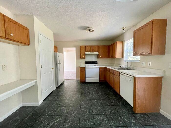 5 Hidden Sands Ct - Photo 7 of 16