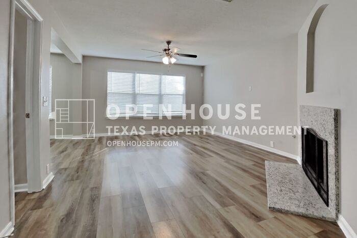 18318 Atasca Woods Trce - Photo 4 of 21