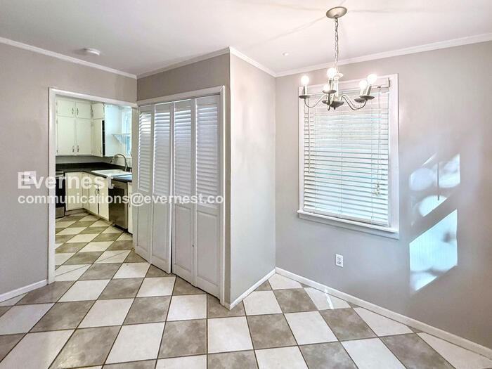 1603 Woodfern Dr - Photo 6 of 26