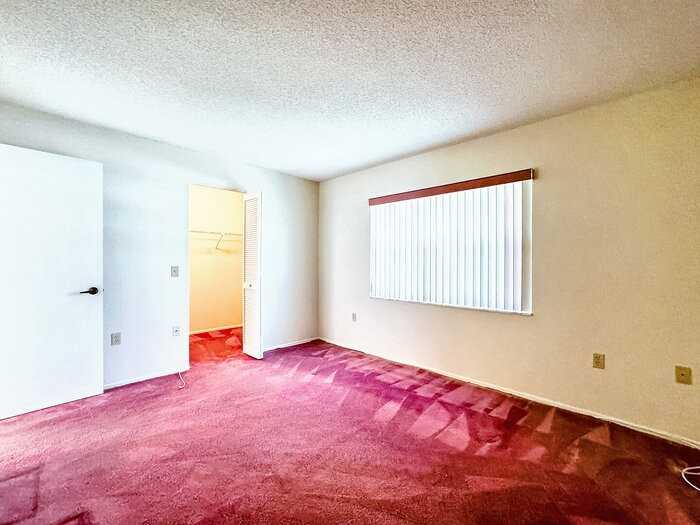 4819 Prince George Circle - Photo 2 of 31