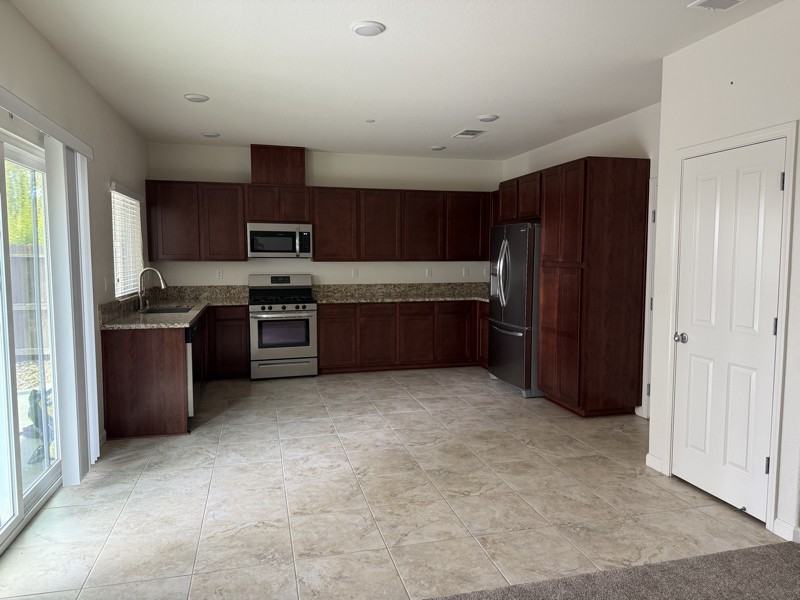 4312 Ibiza Island Way - Photo 6 of 20