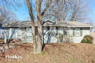 2921 Ridgeway Dr - Photo 1 of 1