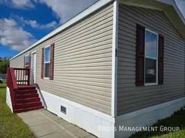 featured image of 62 Eagle Dr #62