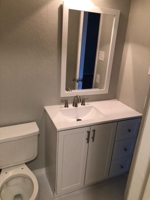 212 Lake Crest Parkway Ct - Photo 3 of 9