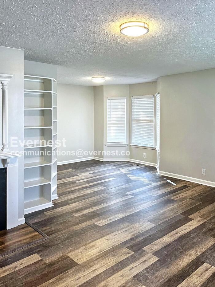 593 Pleasant Hill Dr - Photo 6 of 19