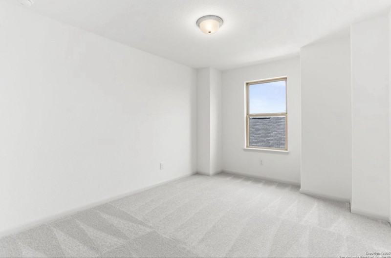 3618 Palmwood Ter - Photo 3 of 10