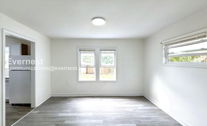 1475 Cordell Avenue - Photo 6 of 26