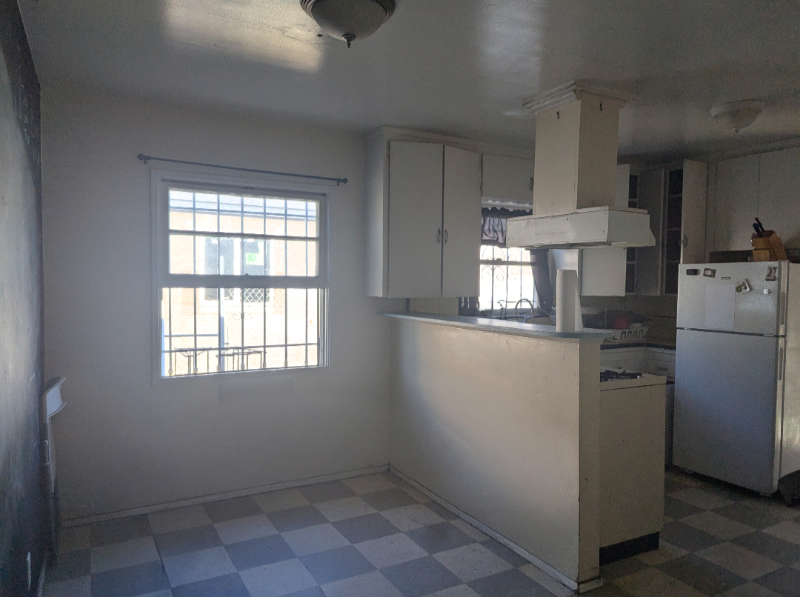 4311 Poplar Street - Photo 5 of 8