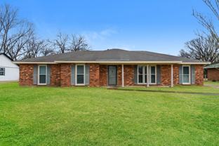 2043 Kingsbury Dr - Photo 1 of 1