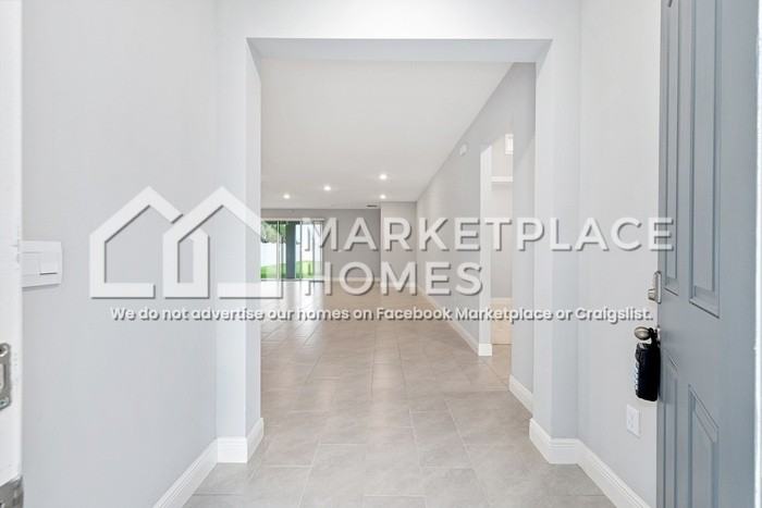 5428 Sw 44th Court Rd - Photo 6 of 41