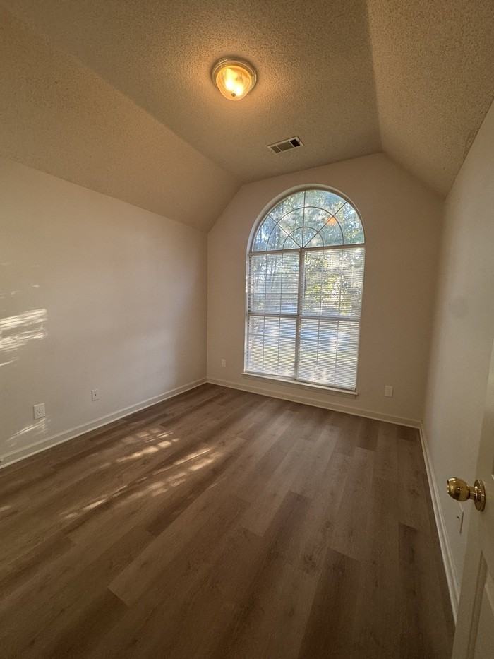 2817 Misty Bay Drive - Photo 5 of 14