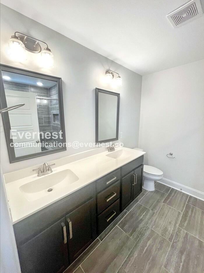 214 King Rd - Photo 6 of 22