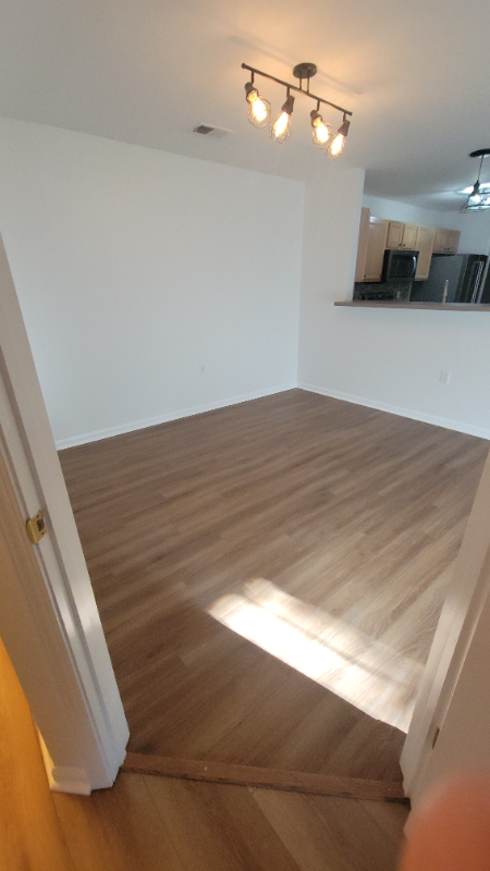 6403 Shelton Cir #104 - Photo 5 of 11