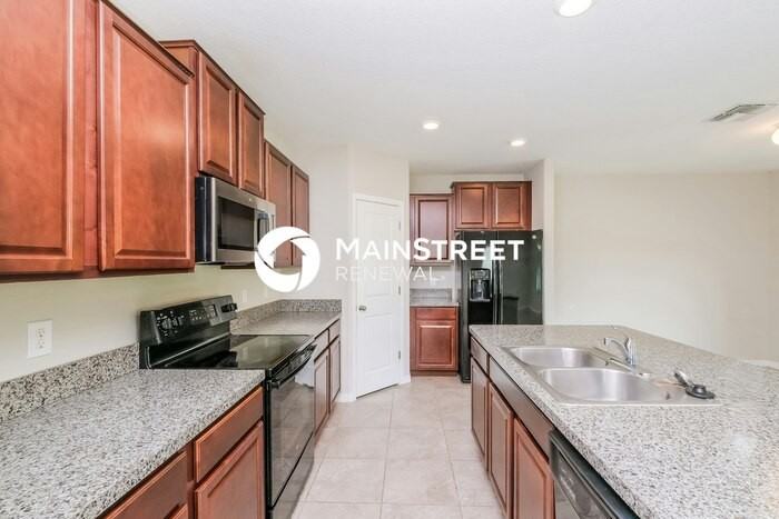 36125 Stable Wilk Avenue - Photo 5 of 19