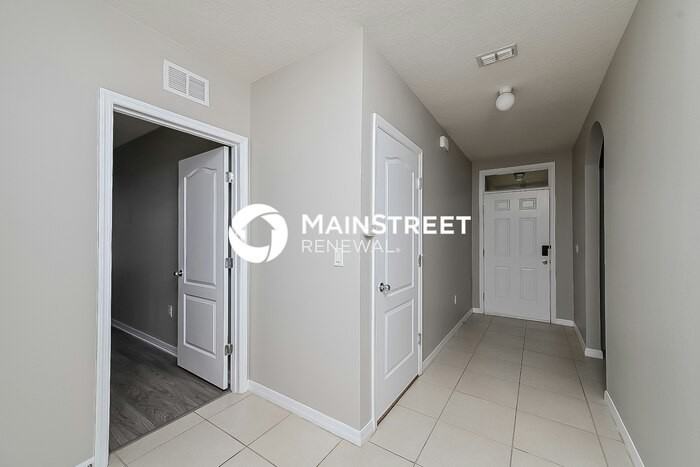 3275 Bayou Bay Dr - Photo 2 of 16