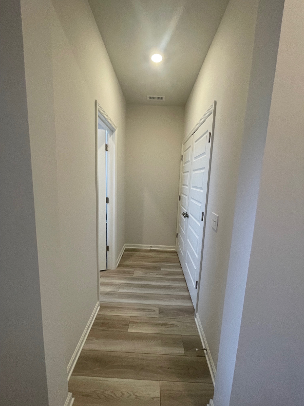 1720 Manuka Ln - Photo 6 of 19