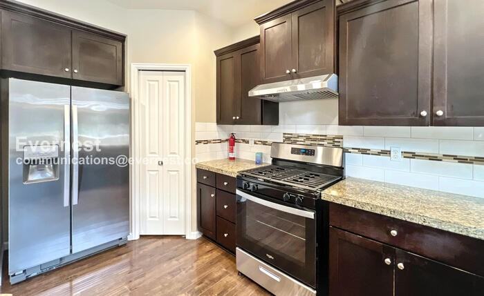 17340 Se Elias Ct - Photo 2 of 26