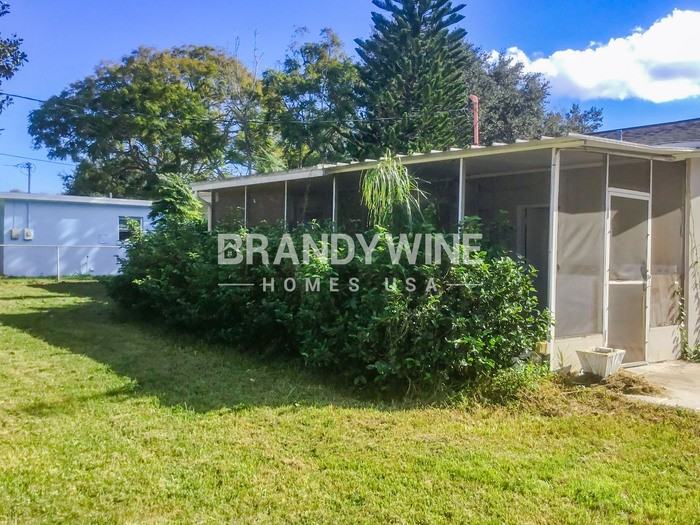 1908 Palm Dr - Photo 6 of 10