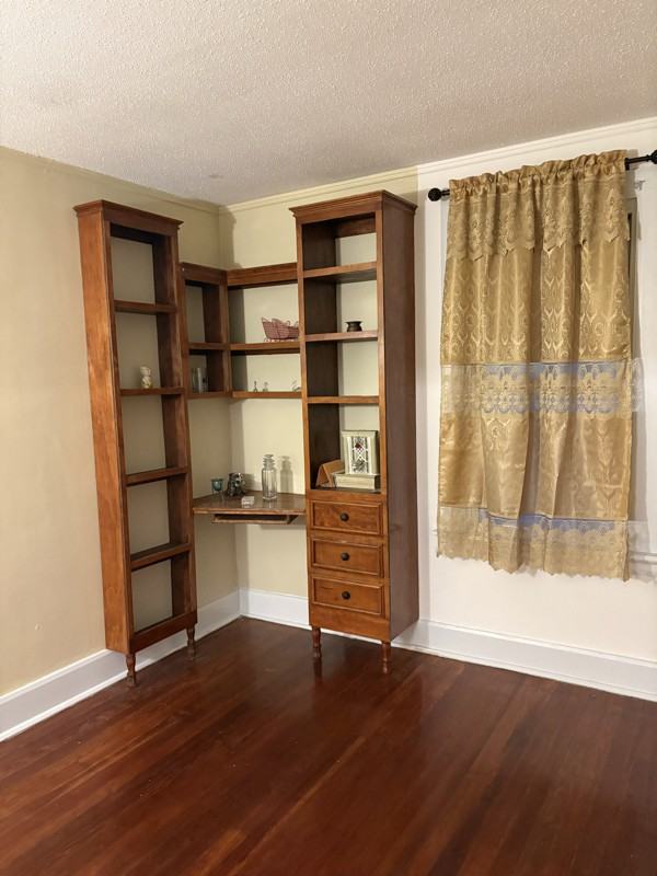 8309 Pritchard Pl - Photo 2 of 10