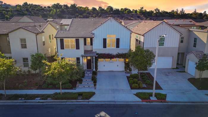 4132 Pompia Way - Photo 3 of 50