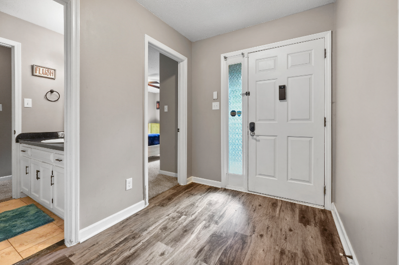 2126 Belle Grove Dr Sw - Photo 3 of 16