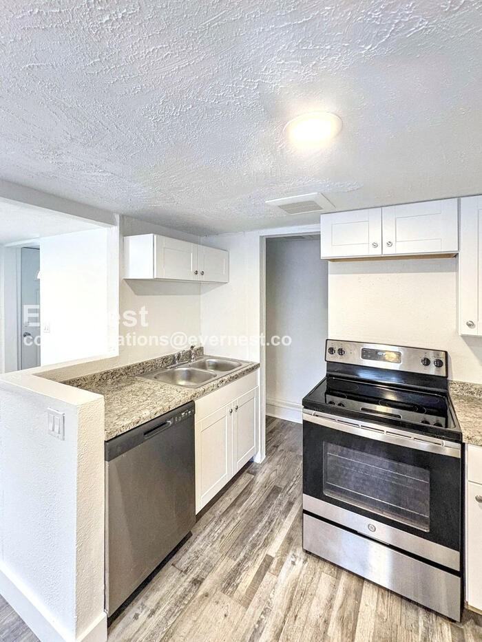 43406 Se North Bend Way #2 - Photo 3 of 10