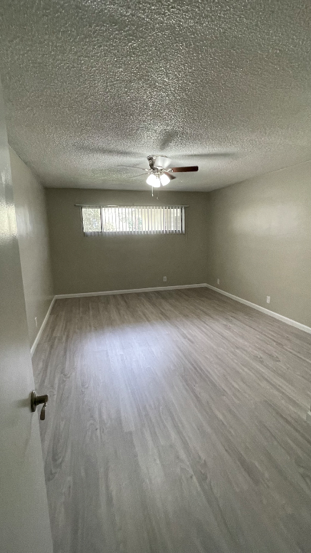 1818 Rexford Dr #1818-2 - Photo 6 of 12